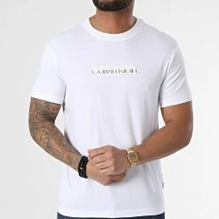 Remise ✔️ Tee 👚 Shirt Multi Color Logo 8834 Blanc de Calvin Klein 🎁 6 Remise ✔️ Tee 👚 Shirt Multi Color Logo 8834 Blanc de Calvin Klein 🎁 -Calvin Klein Soldes Magasin calvin klein 304878 K10K108834 YAF 20220222T163255 03