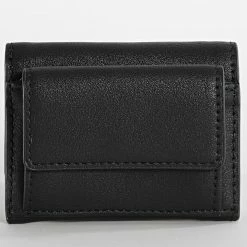 Les meilleures critiques de 🤩 Portefeuille Femme Re-Lock Trifold 9141 Noir de Calvin Klein 🔥 -Calvin Klein Soldes Magasin calvin klein 305645 K60K609141 BAX 20220314T152114 04