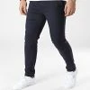 Bon marché 🌟 Pantalon Chino CKJ 026 7669 Bleu Marine de Calvin Klein 👏