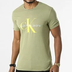 De gros ⭐ Tee 👕 Shirt Seasonal Monogram 0806 Vert de Calvin Klein 🛒 -Calvin Klein Soldes Magasin calvin klein 305986 J30J320806 L9F 20220228T152848 03