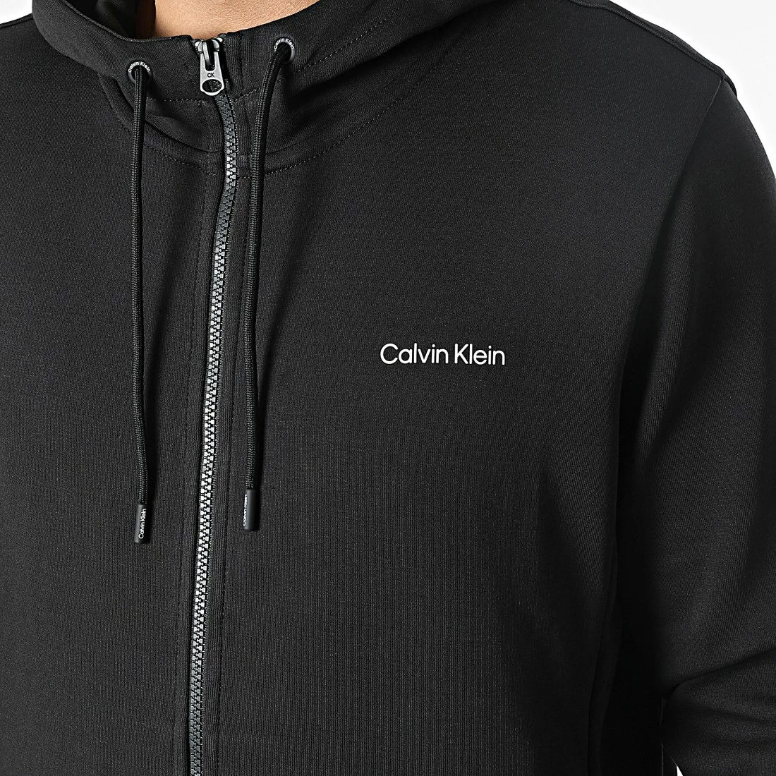 Sortie 🔔 Sweat Zippé Capuche Interlock Micro Logo 8865 Noir de Calvin Klein 💯 2 Sortie 🔔 Sweat Zippé Capuche Interlock Micro Logo 8865 Noir de Calvin Klein 💯 – Image 2
