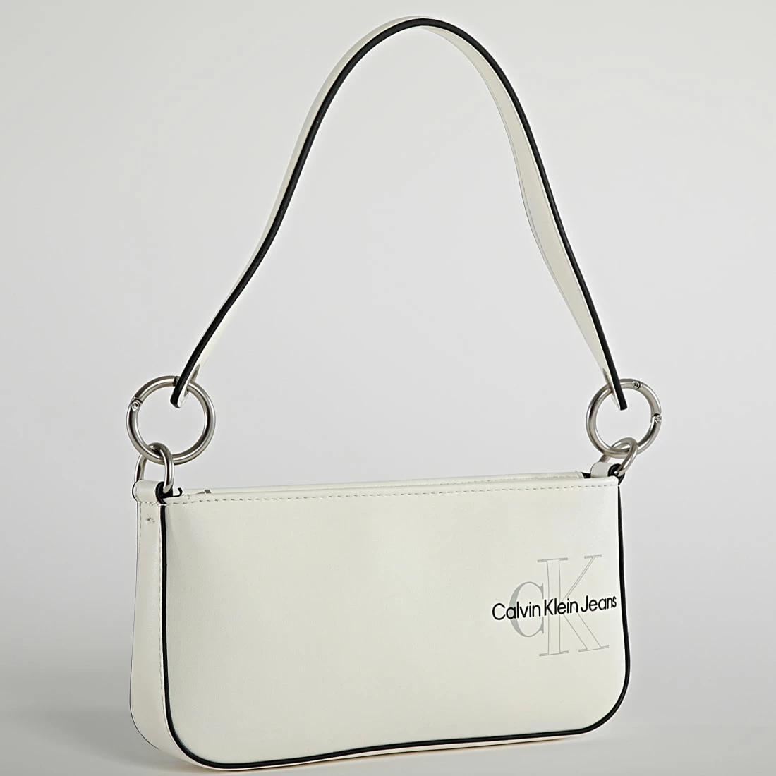 Acheter 🧨 Sac A Main Femme Sculpted Pouch 9570 Beige de Calvin Klein ❤️ 1 Acheter 🧨 Sac A Main Femme Sculpted Pouch 9570 Beige de Calvin Klein ❤️