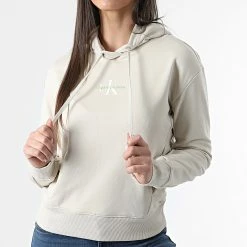 Promo 🎉 Sweat Capuche Femme 7733 Beige de Calvin Klein ⌛ -Calvin Klein Soldes Magasin calvin klein 308411 J20J217733 ACF 20220310T160626 03