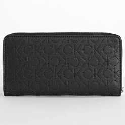 Acheter 🎉 Portefeuille Femme Re-Lock Slim 9485 Noir de Calvin Klein 🛒 7 Acheter 🎉 Portefeuille Femme Re-Lock Slim 9485 Noir de Calvin Klein 🛒 -Calvin Klein Soldes Magasin calvin klein 308472 K60K609485 BAX 20220317T142442 04