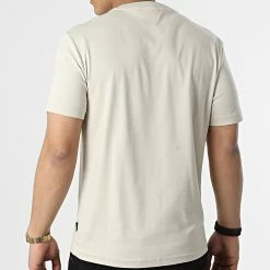 Budget 🎁 Tee 👕 Shirt Color Blocking Logo 8743 Beige Blanc de Calvin Klein 🔔 7 Budget 🎁 Tee 👕 Shirt Color Blocking Logo 8743 Beige Blanc de Calvin Klein 🔔 -Calvin Klein Soldes Magasin calvin klein 308736 K10K108743 0XR 20220311T150721 04