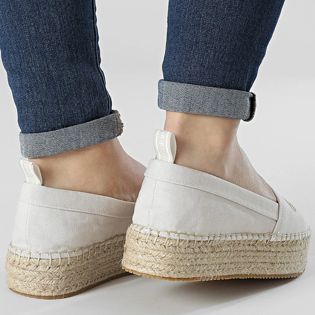 Promo ❤️ Espadrilles Femme Flatform 0579 Eggshell de Calvin Klein 🥰 4 Promo ❤️ Espadrilles Femme Flatform 0579 Eggshell de Calvin Klein 🥰 – Image 4