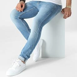 Offres 🎁 Jean Slim Taper 0466 Bleu Denim de Calvin Klein 🔔 6 Offres 🎁 Jean Slim Taper 0466 Bleu Denim de Calvin Klein 🔔 -Calvin Klein Soldes Magasin calvin klein 308865 J30J320466 1A4 20220311T152523 03