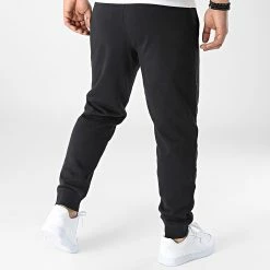 Top 10 💯 Pantalon Jogging GMS2P606 Noir Réfléchissant de Calvin Klein 🔔 7 Top 10 💯 Pantalon Jogging GMS2P606 Noir Réfléchissant de Calvin Klein 🔔 -Calvin Klein Soldes Magasin calvin klein 309952 GMS2P606 BAE 20220325T155539 04
