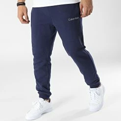 Vente flash 🌟 Pantalon Jogging GMS2P606 Bleu Marine Réfléchissant de Calvin Klein 🎉