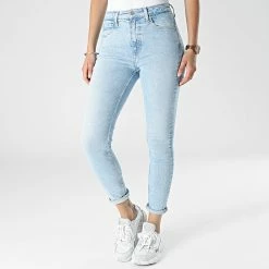 Sortie ❤️ Jean Skinny Femme 8636 Bleu Wash de Calvin Klein 🤩