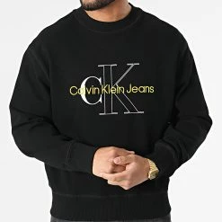 Coupon ❤️ Sweat Crewneck J30J320032 Noir de Calvin Klein 🥰 -Calvin Klein Soldes Magasin calvin klein 314417 J30J320032 BEH 20220414T161728 03