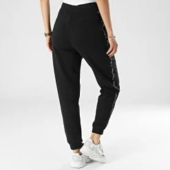 Remise ⌛ Pantalon Jogging Femme A Bandes 2P610 Noir de Calvin Klein 💯 -Calvin Klein Soldes Magasin calvin klein 314430 GWS2P610 BAE 20220506T110204 04