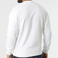 Top 10 👏 Sweat Crewneck 0040 Beige Clair de Calvin Klein 🎉 -Calvin Klein Soldes Magasin calvin klein 314878 J30J320040 YAF 20220421T135634 04