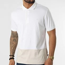 Coupon 🎉 Polo A Manches Courtes Color Blocking Logo Placket 8734 Blanc Beige de Calvin Klein ✔️