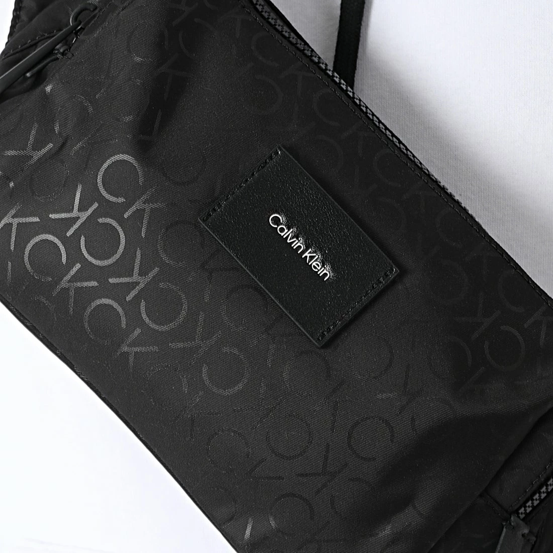 Meilleure affaire 😍 Sac Banane CK Must Mono 9244 Noir de Calvin Klein 💯 2 Meilleure affaire 😍 Sac Banane CK Must Mono 9244 Noir de Calvin Klein 💯 – Image 2