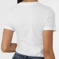 Budget ⌛ Lot De 2 Tee 👕 Shirts Femme 0161 Blanc Bleu Ciel de Calvin Klein 😀 -Calvin Klein Soldes Magasin calvin klein 315564 J20J220161 DBT 20220429T160852 05
