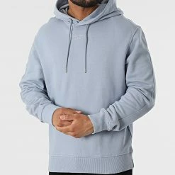 Meilleur prix 🤩 Sweat Capuche Stacked Logo 0604 Bleu Clair de Calvin Klein ⌛ -Calvin Klein Soldes Magasin calvin klein 315724 J30J320604 DBT 20220427T160439 03
