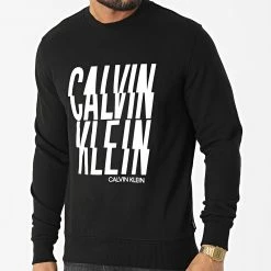 De gros 🔥 Sweat Crewneck Thunder Sweat Logo 8451 Noir de Calvin Klein 😍