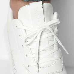 Remise 🎉 Baskets Sporty Eva Runner 0338 Bright White de Calvin Klein 🥰 -Calvin Klein Soldes Magasin calvin klein 317445 YM0YM00338 YAF 20220426T154823 03