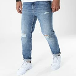 Grosses soldes ✔️ Jean Regular Dad 1116 Bleu Denim de Calvin Klein ✨