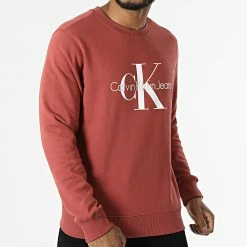 De gros 🔥 Sweat Crewneck Seasonal Monogram 0903 Rouge Brique de Calvin Klein 😀 6 De gros 🔥 Sweat Crewneck Seasonal Monogram 0903 Rouge Brique de Calvin Klein 😀 -Calvin Klein Soldes Magasin calvin klein 319381 J30J320903 XLN 20220518T145215 03