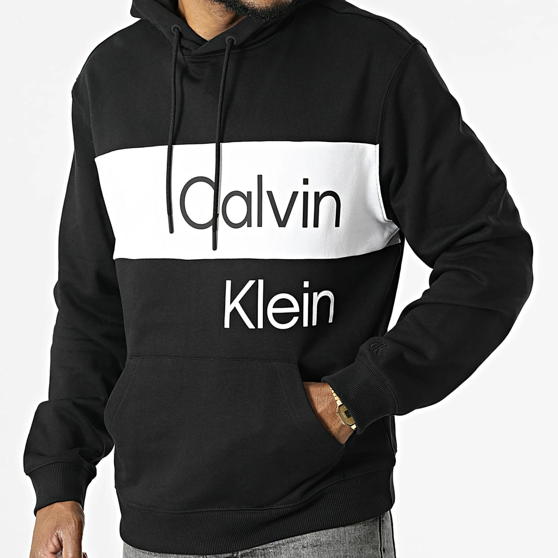 Promo 💯 Sweat Capuche Institutional Block 1541 Noir de Calvin Klein 😀 3 Promo 💯 Sweat Capuche Institutional Block 1541 Noir de Calvin Klein 😀 – Image 3