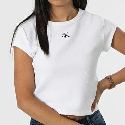 Acheter 🎉 Tee 👕 Shirt Femme Crop 9126 Blanc de Calvin Klein ⌛