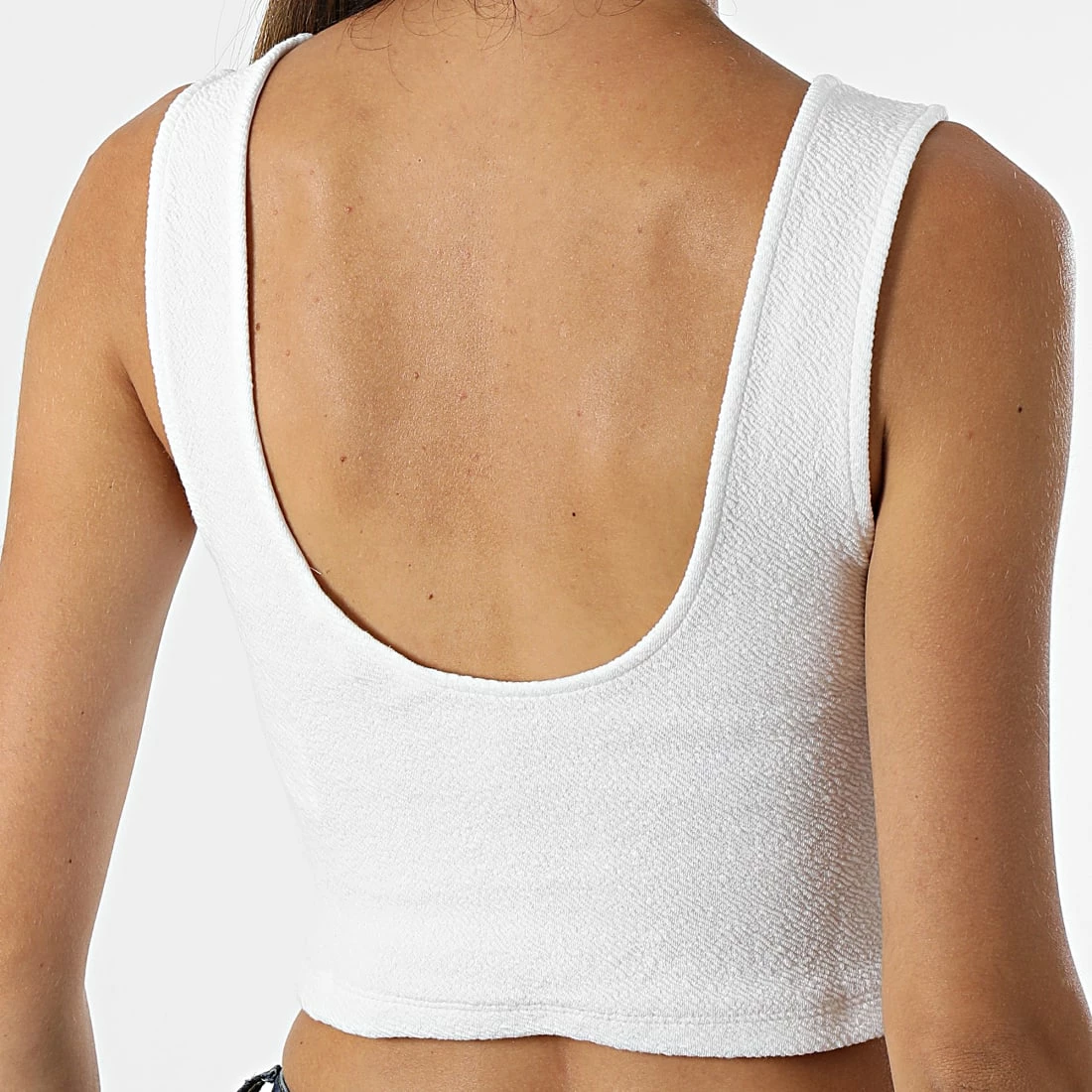 Le moins cher ⭐ Débardeur Femme Crop 9659 Blanc de Calvin Klein 😍 4 Le moins cher ⭐ Débardeur Femme Crop 9659 Blanc de Calvin Klein 😍 – Image 4