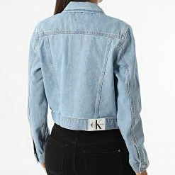 Meilleure vente ✔️ Veste Jean Femme Crop 9208 Bleu Wash de Calvin Klein 🎉 7 Meilleure vente ✔️ Veste Jean Femme Crop 9208 Bleu Wash de Calvin Klein 🎉 -Calvin Klein Soldes Magasin calvin klein 321533 J20J219208 1AA 20220607T155501 04