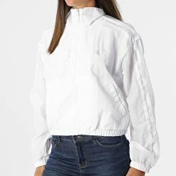 Grosses soldes ⌛ Coupe-Vent Femme Crop A Bandes Logo 9006 Blanc de Calvin Klein 🔔 -Calvin Klein Soldes Magasin calvin klein 321627 J20J219006 YAF 20220601T160210 03