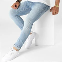 Sortie 🔔 Jean Skinny 1127 Bleu Wash de Calvin Klein ❤️ -Calvin Klein Soldes Magasin calvin klein 321864 J30J321127 1A4 20220610T152735 03