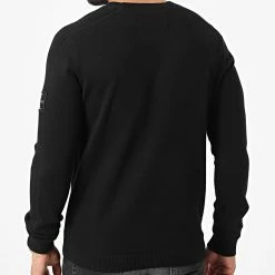 Meilleure vente ⌛ Pull Monogram Badge Texture 1581 Noir de Calvin Klein 💯 -Calvin Klein Soldes Magasin calvin klein 321910 J30J321581 BEH 20220617T162045 04
