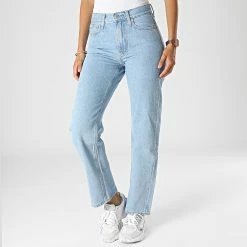 Meilleur prix 🎉 Jean Regular Femme 9219 Bleu Wash de Calvin Klein 🛒