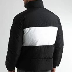 Bon marché 🎉 Doudoune Colorblock Non Down 0928 Noir Blanc de Calvin Klein 😍 -Calvin Klein Soldes Magasin calvin klein 323380 J30J320928 BEH 20220711T151519 04
