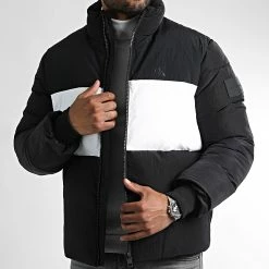 Bon marché 🎉 Doudoune Colorblock Non Down 0928 Noir Blanc de Calvin Klein 😍