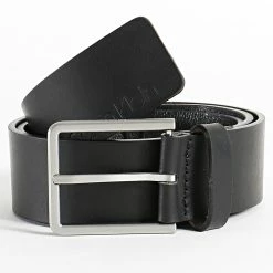 Les meilleures critiques de 🌟 Ceinture Essential 8113 Noir de Calvin Klein 🌟