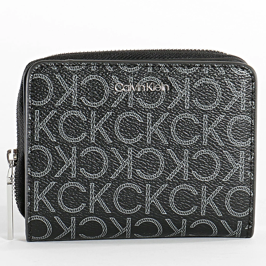 Promo 😀 Portefeuille Femme CK Must 8910 Noir de Calvin Klein 🎉 1 Promo 😀 Portefeuille Femme CK Must 8910 Noir de Calvin Klein 🎉