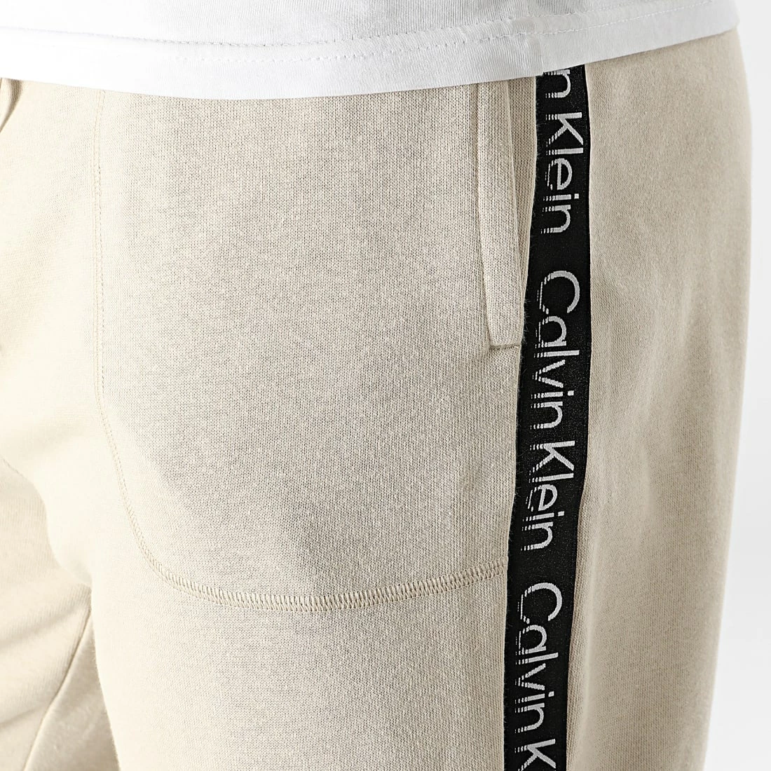 Top 10 👏 Short Jogging A Bandes GMS2S806 Beige de Calvin Klein 🎁 2 Top 10 👏 Short Jogging A Bandes GMS2S806 Beige de Calvin Klein 🎁 – Image 2