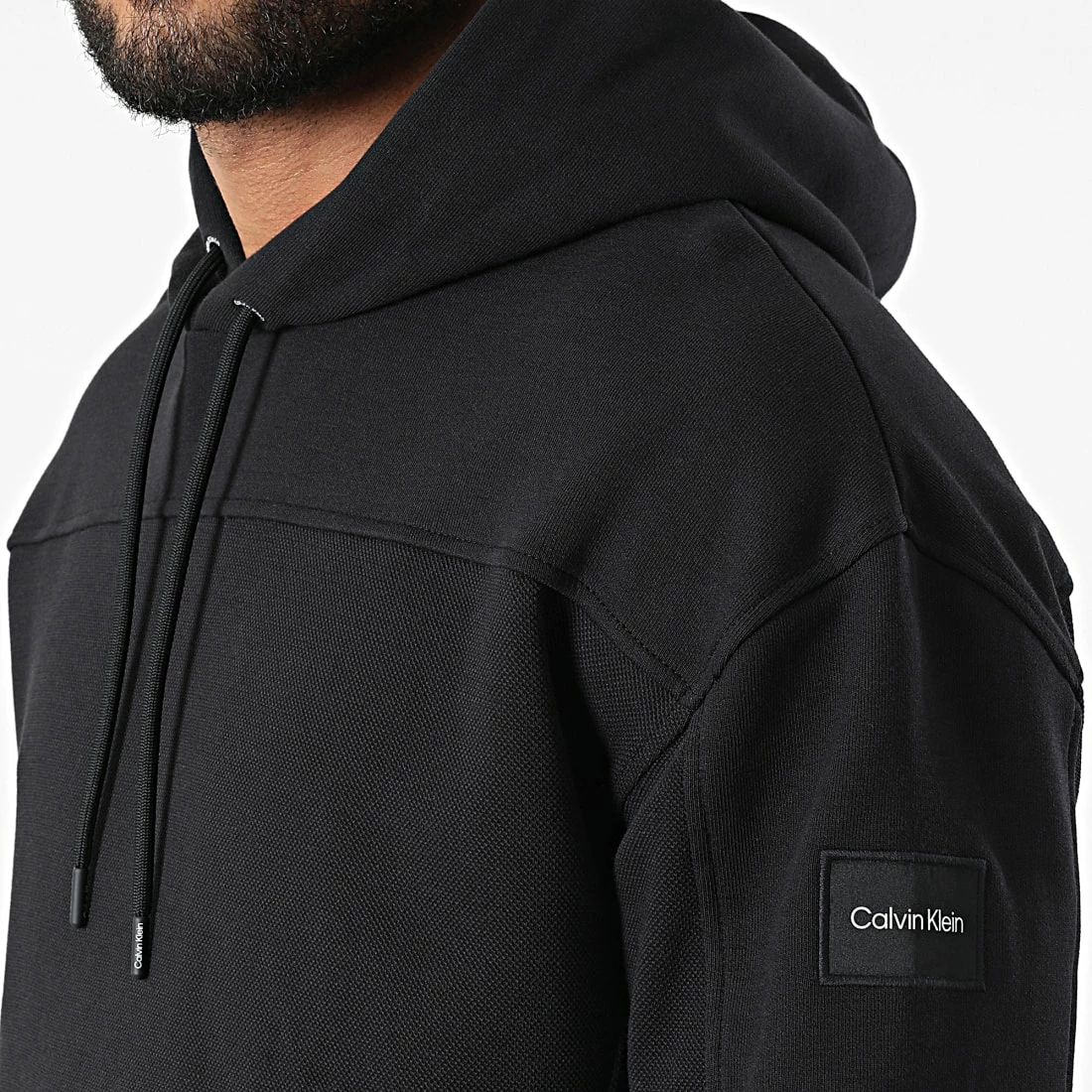 Bon marché 💯 Sweat Capuche Pique Interlock Comfort 9704 Noir de Calvin Klein 🎁 2 Bon marché 💯 Sweat Capuche Pique Interlock Comfort 9704 Noir de Calvin Klein 🎁 – Image 2