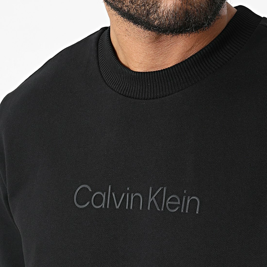 Promo 😉 Sweat Crewneck Modern Front Logo 9692 Noir de Calvin Klein ✨ 2 Promo 😉 Sweat Crewneck Modern Front Logo 9692 Noir de Calvin Klein ✨ – Image 2