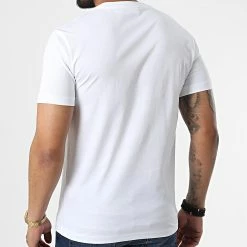 Meilleur prix 💯 Tee 👚 Shirt Modern Front Logo 9802 Blanc de Calvin Klein ❤️ -Calvin Klein Soldes Magasin calvin klein 325036 K10K109802 YAF 20220630T150514 04
