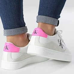 De gros 🧨 Baskets Femme Classic Cupsole 0699 White Neon Pink de Calvin Klein ✔️ -Calvin Klein Soldes Magasin calvin klein 327005 YW0YW00699 0LA 20220727T155402 04