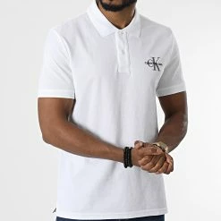 Bon marché 🎉 Polo Manches Courtes 0889 Beige Clair de Calvin Klein 👍 6 Bon marché 🎉 Polo Manches Courtes 0889 Beige Clair de Calvin Klein 👍 -Calvin Klein Soldes Magasin calvin klein 327164 J30J320889 YAF 20220708T151215 03