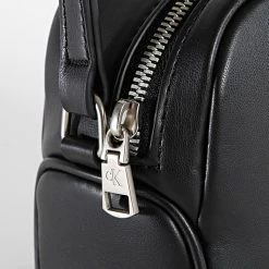 Bon marché ⌛ Sac A Main Femme Sleek Noir de Calvin Klein 🤩 6 Bon marché ⌛ Sac A Main Femme Sleek Noir de Calvin Klein 🤩 -Calvin Klein Soldes Magasin calvin klein 328153 K60K610089 BDS 20220729T161011 03