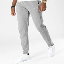 Tout neuf 😉 Pantalon Jogging Micro Logo Repreve 9940 Gris de Calvin Klein 🎉