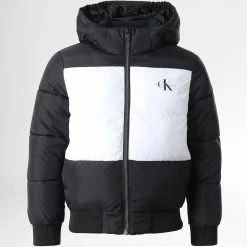 Grosses soldes 💯 Doudoune Capuche Enfant Color Block 1332 Noir Blanc de Calvin Klein 🌟