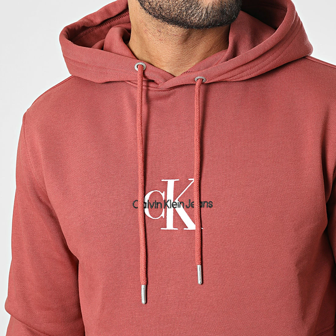 Les meilleures critiques de ⌛ Sweat Capuche Monologo 0836 Rouge Brique de Calvin Klein ✨ 2 Les meilleures critiques de ⌛ Sweat Capuche Monologo 0836 Rouge Brique de Calvin Klein ✨ – Image 2