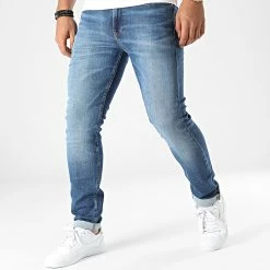 Tout neuf 👏 Jean Slim Taper 1129 Bleu Denim de Calvin Klein 🎉