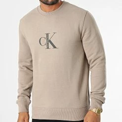 Budget 😀 Sweat Crewneck 1900 Beige de Calvin Klein 🧨