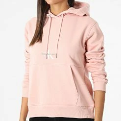 Offres 🔔 Sweat Capuche Femme Monologo 8983 Rose de Calvin Klein 💯 6 Offres 🔔 Sweat Capuche Femme Monologo 8983 Rose de Calvin Klein 💯 -Calvin Klein Soldes Magasin calvin klein 329770 J20J218983 TKY 20220808T161137 03